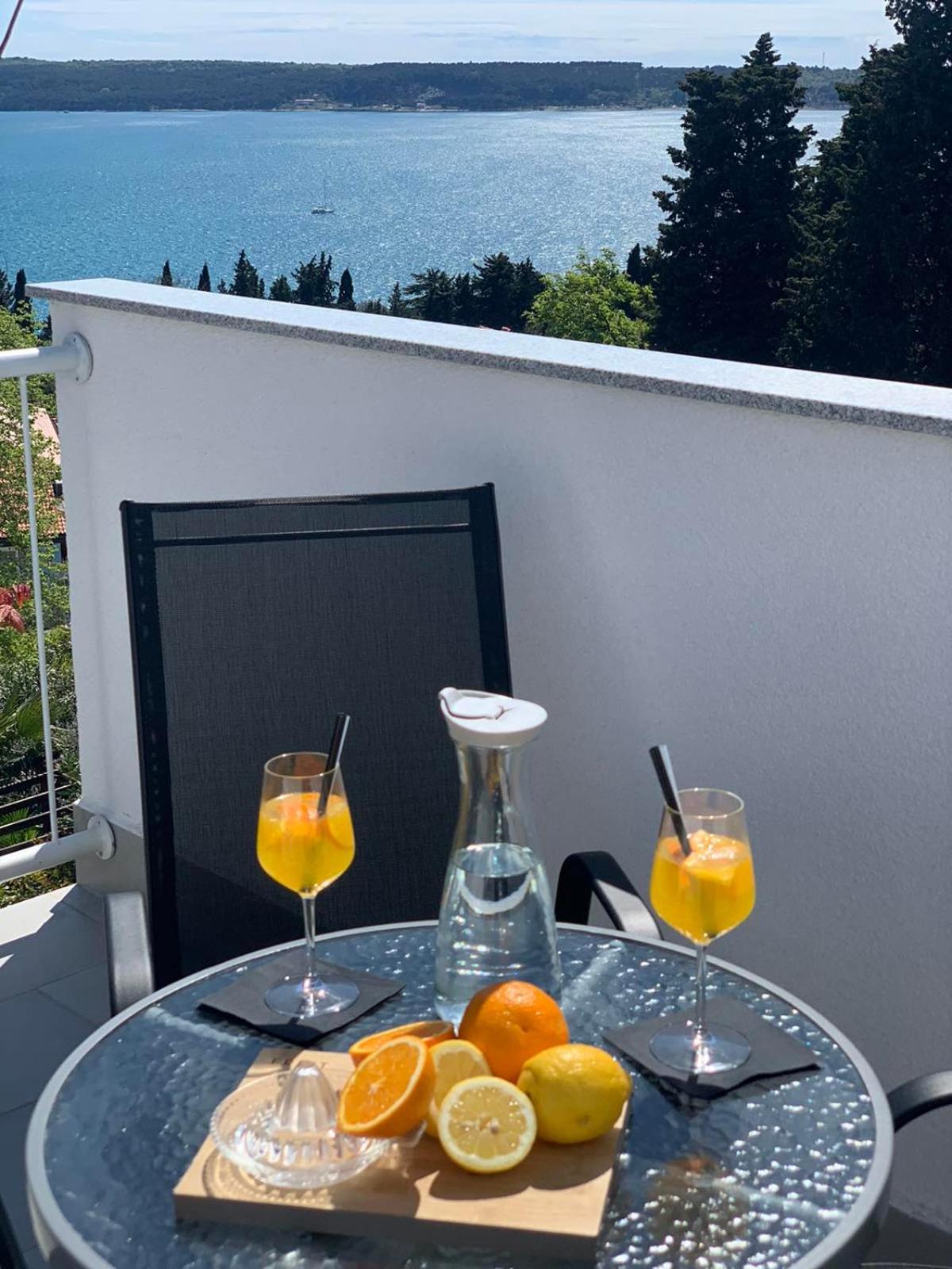 Apartmaji Amitis Portorož Exteriör bild